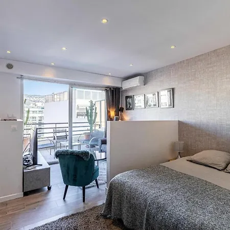 Magnificent With Terrace - Center Of Apartman